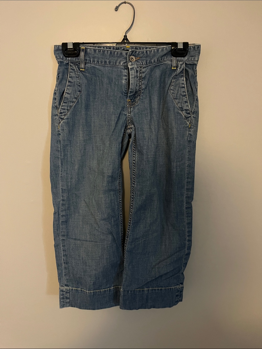 Banana Republic Capri Jeans Light Weight